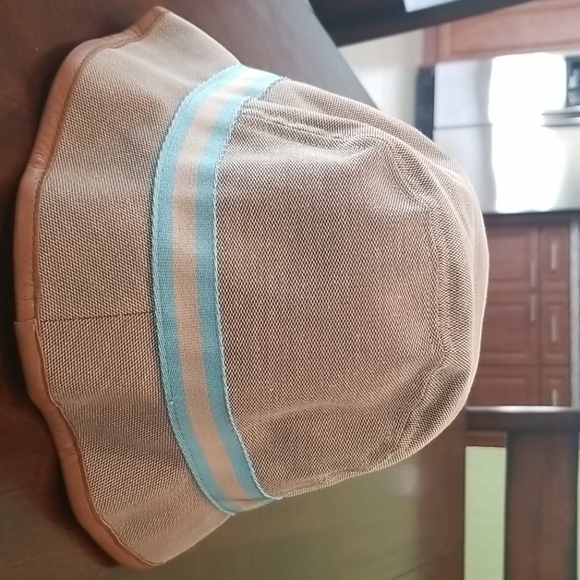 Gucci Bucket Hat - Picture 2 of 4